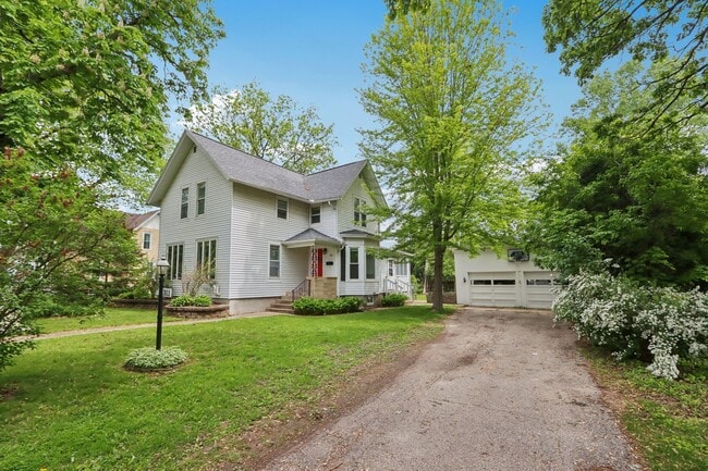 property at 311 Fargo St