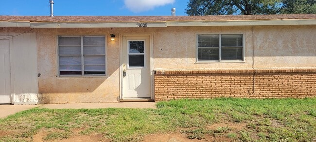 property at 3008 Sheridan St