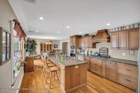 200 Pershing Blvd photo'