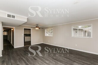 654 Piermont St in Jackson, MS - Building Photo - Building Photo