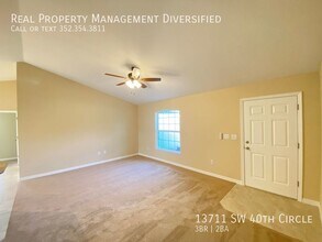 13711 SW 40th Cir in Ocala, FL - Building Photo - Building Photo
