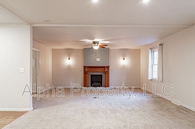 314 S Plainview Dr in Greenville, SC - Foto de edificio - Building Photo
