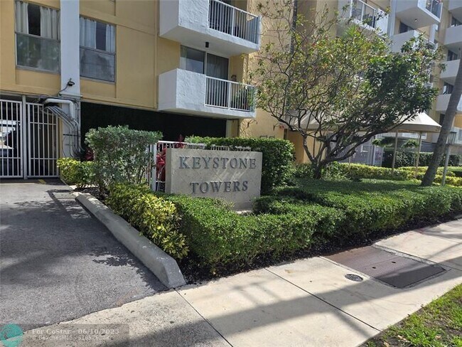 property at 2000 NE 135th St