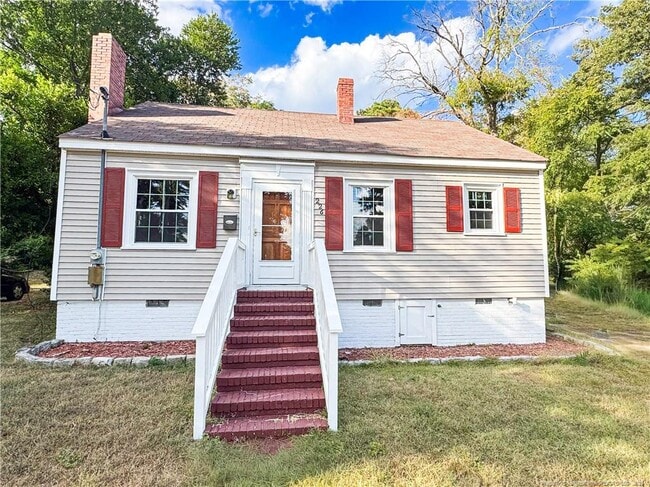 226 Windsor Dr in Fayetteville, NC - Building Photo - Building Photo