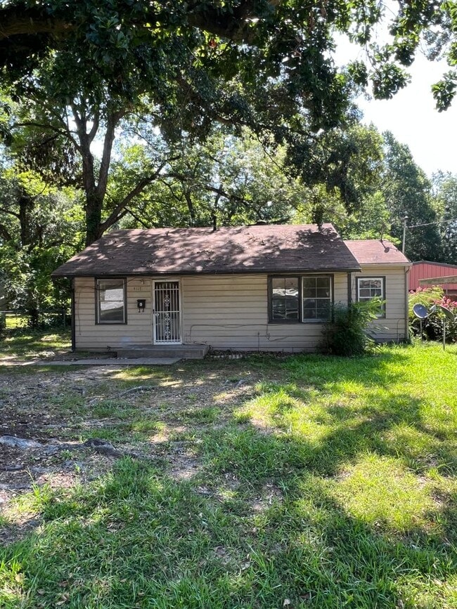 property at 4117 Ridgemoor Ave