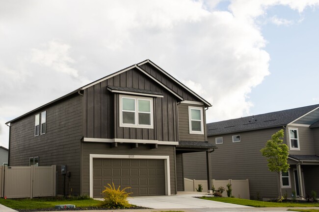 5513 W Morgantown Ln in Spokane, WA - Building Photo - Building Photo