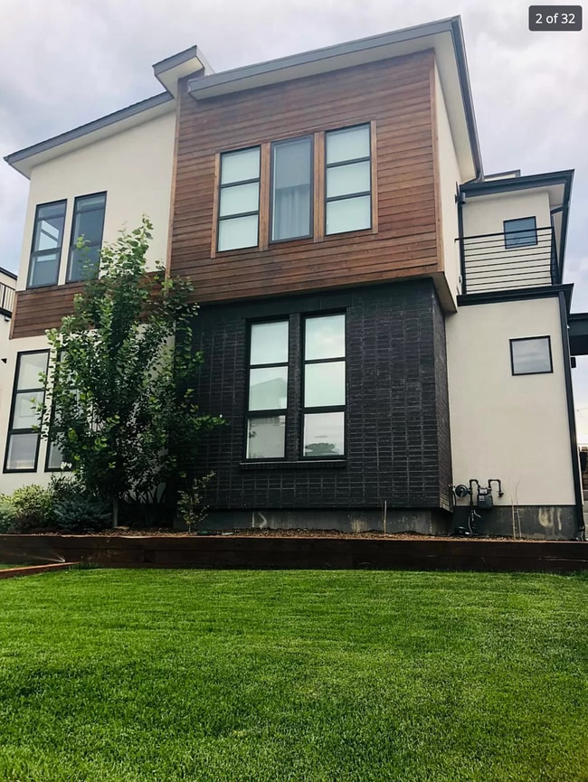 2117 Eliot St in Denver, CO - Building Photo - Building Photo