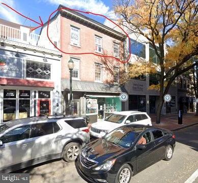 29 W Gay St in West Chester, PA - Building Photo