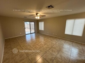 8109 W Whyman Ave in Phoenix, AZ - Building Photo - Building Photo