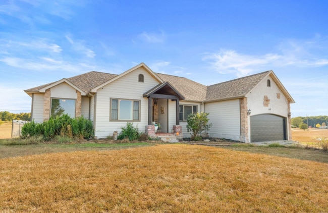 property at 710 Hilltop Vista Rd