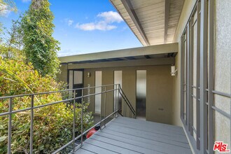 2479 Lanterman Terrace in Los Angeles, CA - Building Photo - Building Photo