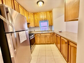 117 Park Hill Ave in Yonkers, NY - Building Photo - Building Photo
