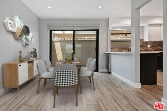 818 18th St-Unit -F in Santa Monica, CA - Building Photo - Building Photo