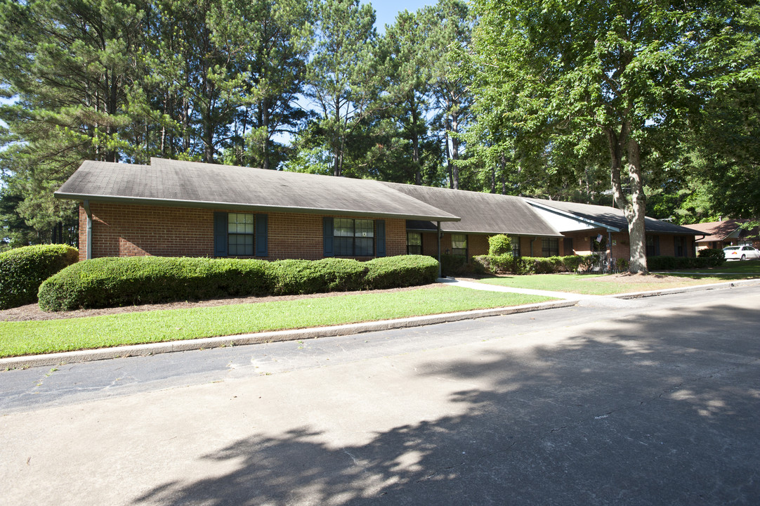 Shenandoah Villas in Newnan, GA - Building Photo