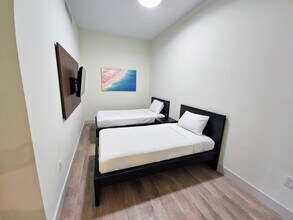 777 N Ocean Dr in Hollywood, FL - Building Photo - Building Photo