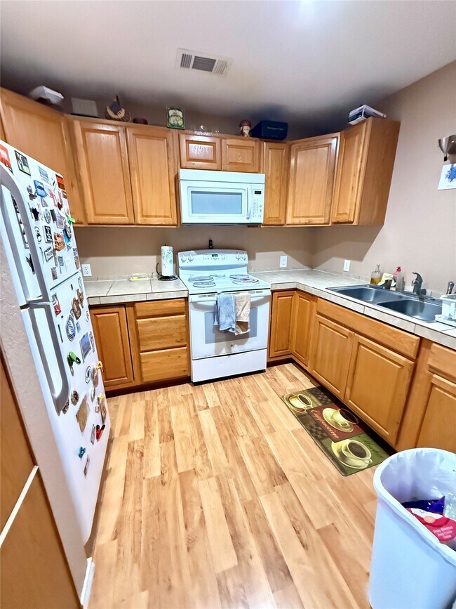 property at 5911 Farm to Market Rd 1459