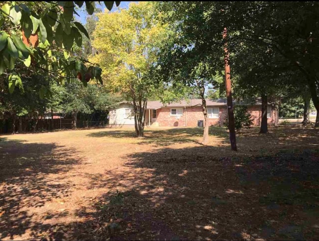 212 Skyline Dr in Longview, TX - Building Photo - Building Photo