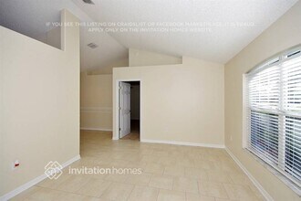 1320 Fallwood Dr in Deltona, FL - Building Photo - Building Photo