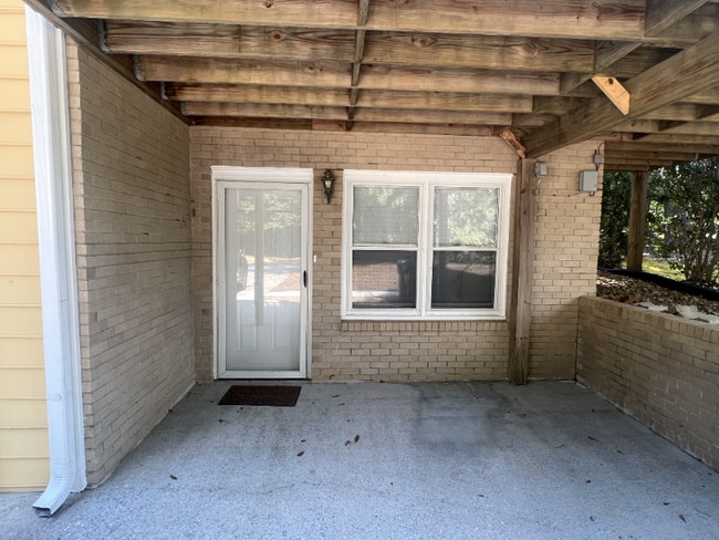 property at 325 Hoke O'Kelly Mill Rd SE