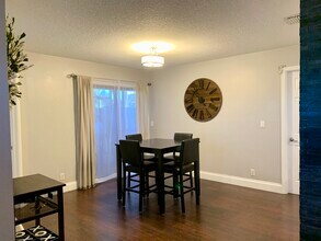 11883 Sturbridge Ln in Wellington, FL - Building Photo - Building Photo