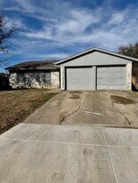 632 Reveille Rd in Fort Worth, TX - Building Photo