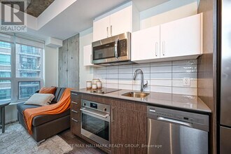 211-1211 Besserer St in Ottawa, ON - Building Photo - Building Photo