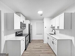 305 Chestnut St in Fort Valley, GA - Foto de edificio - Building Photo