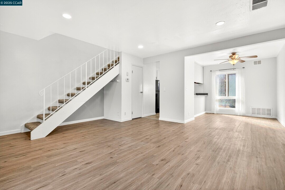 101 Villa Cir in Fairfield, CA - Building Photo