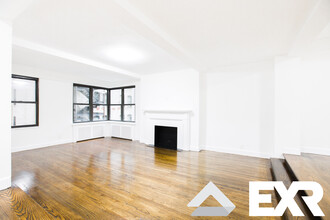 20 5th Ave, Unit PHBC in New York, NY - Building Photo - Building Photo