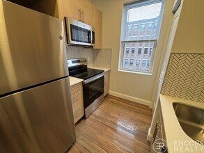 16 Queensberry St in Boston, MA - Building Photo - Building Photo