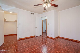 3607 Waterspring Way in El Paso, TX - Building Photo - Building Photo