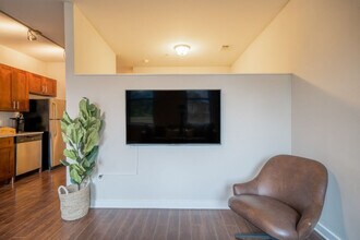 1016 18th Ave S in Nashville, TN - Building Photo - Building Photo