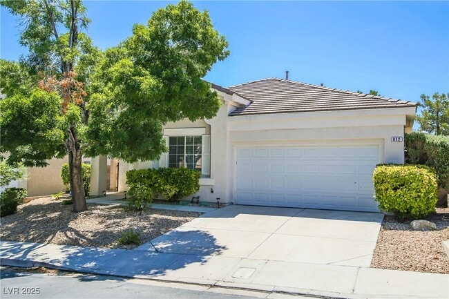 property at 912 Siena Hills Ln