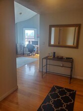 154 Harvard St, Unit 7 in Brookline, MA - Building Photo - Building Photo