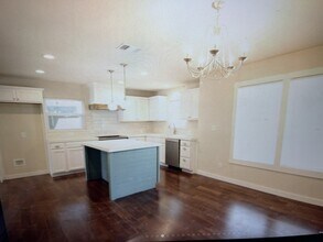 226 Venice St in San Antonio, TX - Building Photo - Building Photo