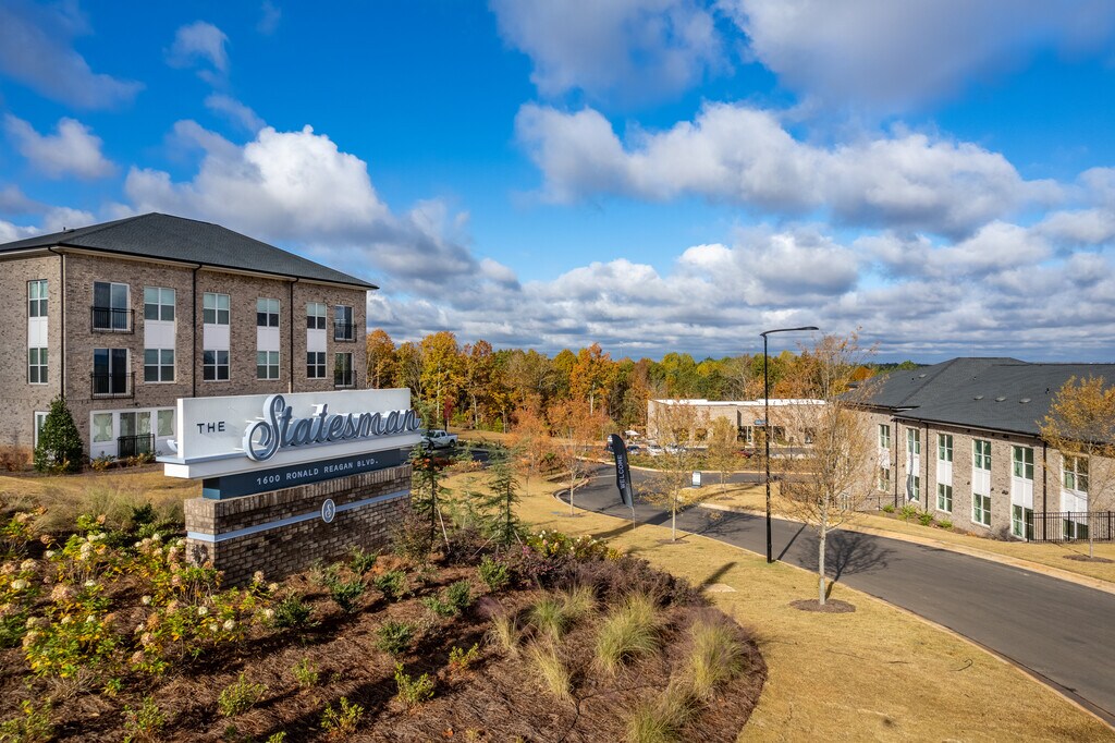 The Statesman Apartments in Cumming, GA