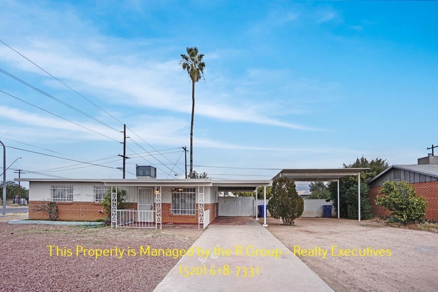 6301 E Calle Osito in Tucson, AZ - Building Photo