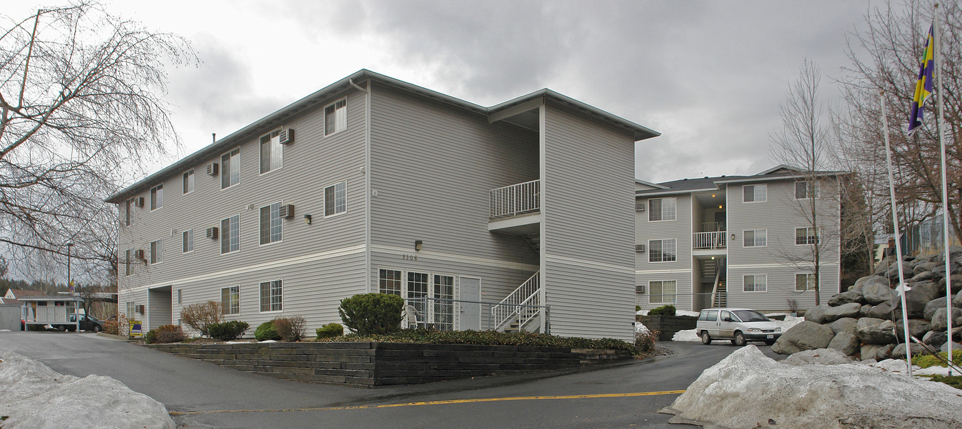 Hart Terrace in Spokane, WA - Building Photo