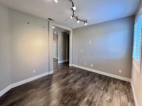 1079 Skylar Ln in Clovis, CA - Building Photo - Building Photo