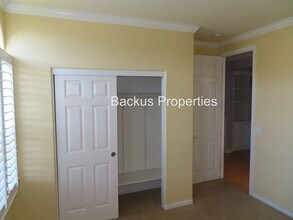 4637 Sea Breeze Ct in Seaside, CA - Building Photo - Building Photo