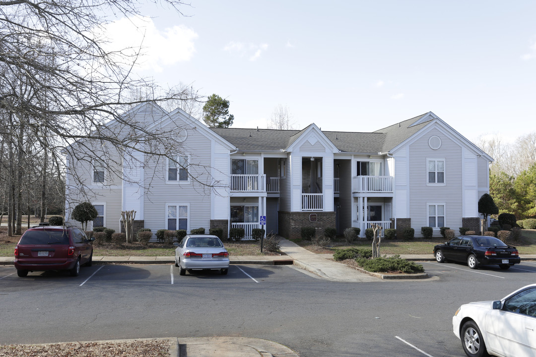 Avery Lake Apartments in Fort Mill, SC - Building Photo