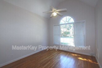 4924 Olde Millcrest Ct in Raleigh, NC - Building Photo - Building Photo