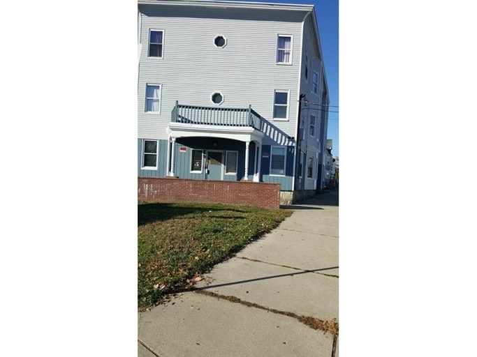 1 Tremont St in Lawrence, MA - Foto de edificio