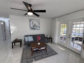 801 North Blvd W in Davenport, FL - Building Photo - Building Photo