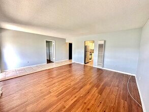 531 27th St-Unit -2 in West Palm Beach, FL - Building Photo - Building Photo