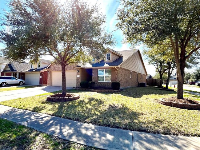 30099 Walden Farms Ln in Brookshire, TX - Building Photo - Building Photo