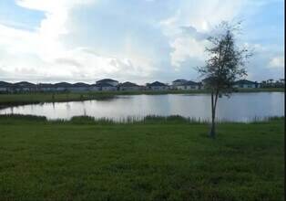 4231 Villa Rapallo Wy in North Fort Myers, FL - Building Photo - Building Photo