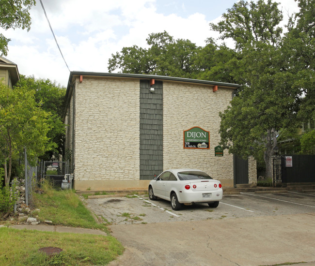 DIJON Apartment Homes in Austin, TX - Foto de edificio - Building Photo