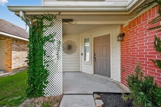 14435 Benningcrest Ln in Houston, TX - Building Photo - Building Photo