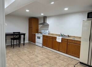 655 Balsam St, Unit 655 Balsam St. in Lakewood, CO - Building Photo - Building Photo